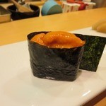 鮨 土方 - 雲丹軍艦