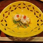 鮨 土方 - 鱧の梅肉乗せ