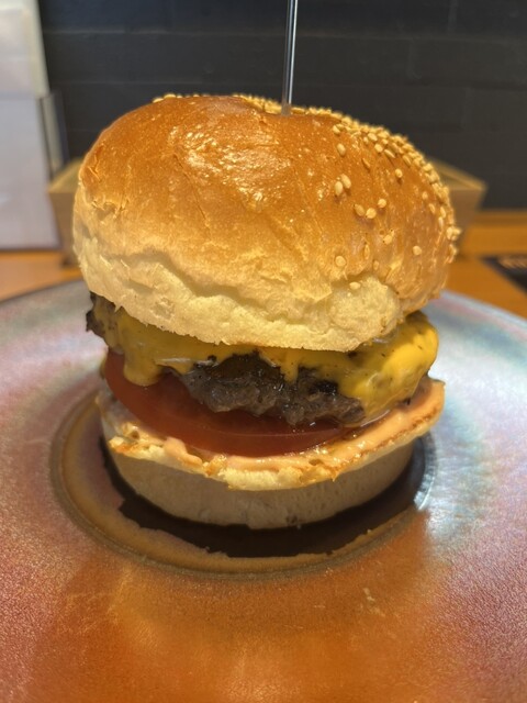 アメリカン・バーガー ザ・シンプソンズのハンバーガーにインスパイアされた