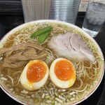 みずさわ屋 - 煮卵入り中華そば 並盛 
