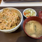 すき家 - 料理写真:明太チーズ牛丼