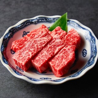 日本が誇る“神戸牛”のコースは、海外からのお客様にも人気◎