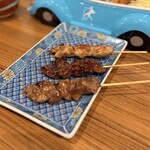 大衆酒場 坂本商店 - 串3本盛り