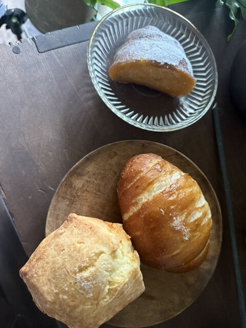 SiOKUMA BAKERY 南39条石山通店 - 自衛隊前/パン | 食べログ