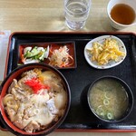 そば処 太郎亭 - ★親子丼（850円税込）★