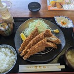 とんかつぼたん - アジフライ定食1,600円