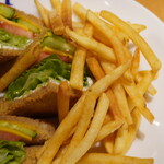 ザ・パントリー - ポテト好きには嬉しい量