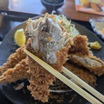 とんかつぼたん - 身はフワフワ！小骨もなし！脂の乗りも良し！