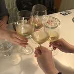 ワインと日本酒のお店 ル ジャングレ - 