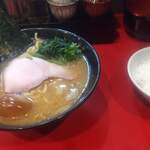 ラーメン 杉田家 千葉駅前店 - 