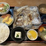 天然魚と七輪焼き 隠れ居酒屋 雑魚や - 