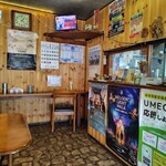 関所食堂 - 店内テーブル席