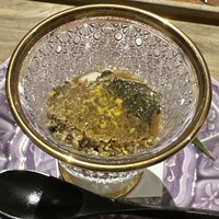 帝国ホテル 寅黒 - 生胡麻　胡麻豆腐　オシェトラキャビア　稚鮎　フレーク　柚子のジュレ