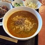 中国飯店 - 担々麺