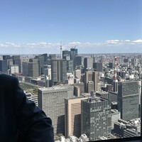 ザ タヴァン グリル＆ラウンジ - 