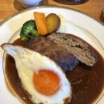 松阪牛ハンバーグ専門店ガーベラ - ハンバーグ断面