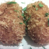 OSTERIA AL BUCO - ずわい蟹のクリームコロッケ 800円