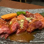 足柄牛焼肉もり次 - 