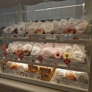 ペコちゃんmilkyドーナツ_1