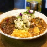 SPICY CURRY 魯珈 - 