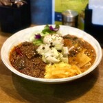 SPICY CURRY 魯珈 - 