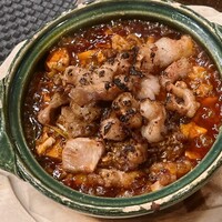 中華旬彩 森本 - 土鍋仕立ての四川式麻婆豆腐(もつ入り)①