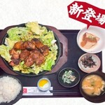 西村商店 - 四万十豚のスペアリブ定食