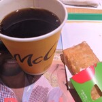 マクドナルド - 料理写真:コートとアップルパイ