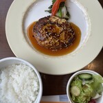 ヌーベル クアトロ - 