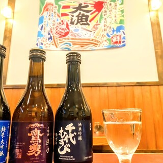 飲み比べも◎海鮮との相性も抜群な山陰の日本酒が約10種類♪