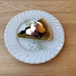 ペコリーノアンテラス - 抹茶と黒豆のタルト