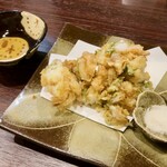 宵ノねこ - 海老と新玉ねぎのかき揚げ