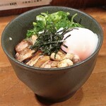 やきとり 正や - やきとり丼温玉のっけ