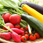 cafe TRES - 契約農家から週に2回、採れたて新鮮野菜が届きます