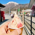 ミルクファーム伊吹 - 