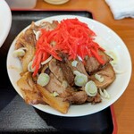 六綵亭 - 焼肉丼 350円