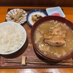 壌 - 大人の豚汁定食
