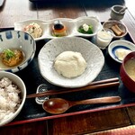 お豆ふ処うめだ屋 - 