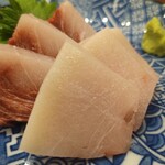 酒と肴 ひらの - メカジキのアップ