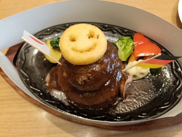 食べかけのポテポッチュシュ ミツケ キッチン （MITSUKE KITCHEN） - 万博記念公園/洋食