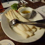 Schumacher Brau Im Goldenen Kessel - ホワイトアスパラ