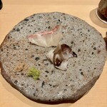 鮨 龍次郎 - 真鯛/鳥貝