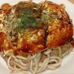お好み焼き･鉄板焼き うめちゃん - 肉玉うどん