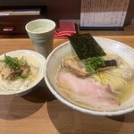 ジャパニーズ ラーメン 五感 - 