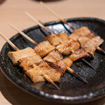 やきとん たまや商店 - エリンギのガーリックバター醤油