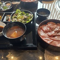 Matsusaka beef YAKINIKU THE SEJONG GEMS名駅店 - 