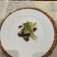 ル・リュタン 磯谷 - 