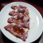 焼肉幸泉 - タンすじ