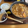 시코쿠다이묘우 스즈카점 - うま辛鈴カレー煮込みうどん3玉、辛さ3番　ランチ付