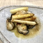 旬菜和味 - 仙鳳趾産カキとアスパラバター